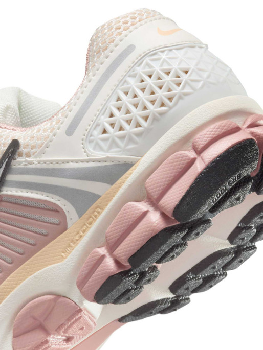 NIKE Incaltaminte W Zoom Vomero 5