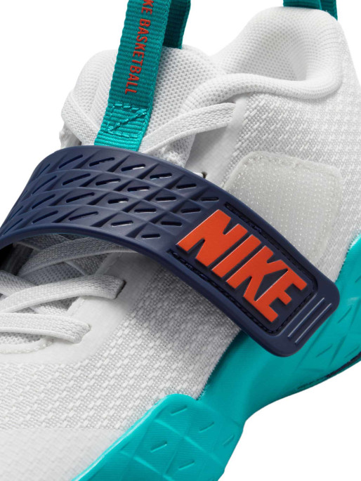 NIKE Обувки TEAM HUSTLE D 12 (PS)