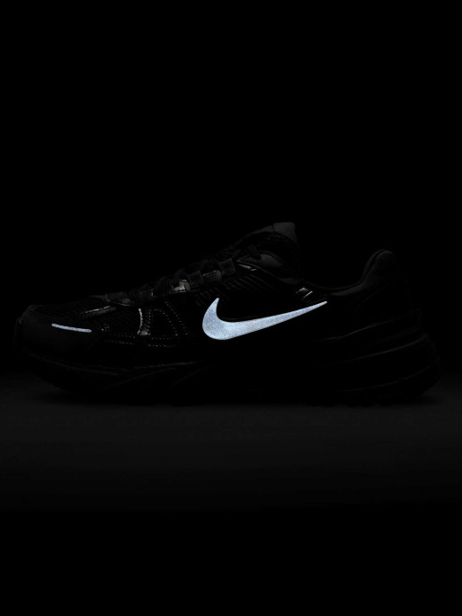 NIKE Incaltaminte V2K Run