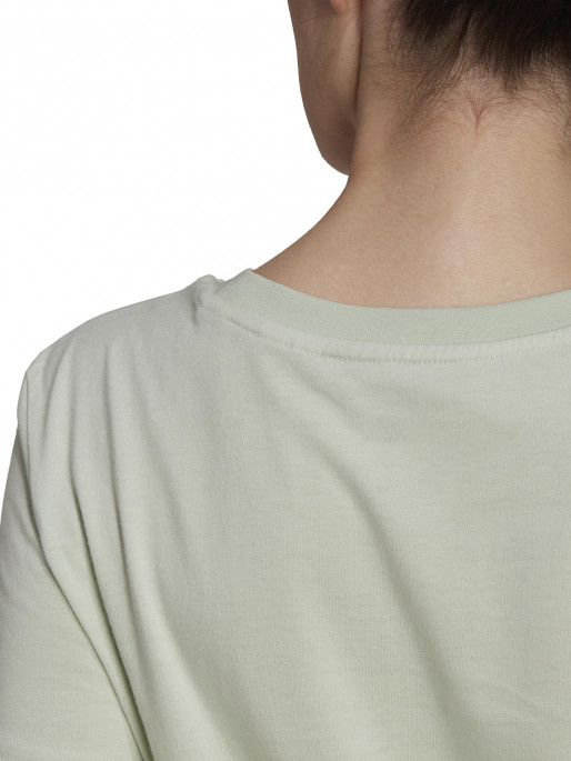 ADIDAS SPORTSWEAR LOUNGEWEAR Essentials Slim Logo Tee