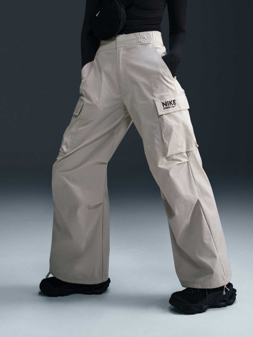 NIKE W NSW WOVEN OS PANT HR GLS NIKE W NSW WOVEN OS PANT HR GLS