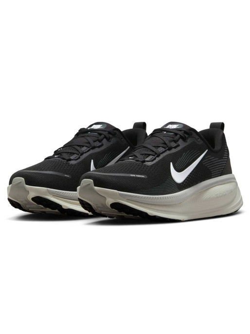 NIKE Παπούτσια VOMERO 18