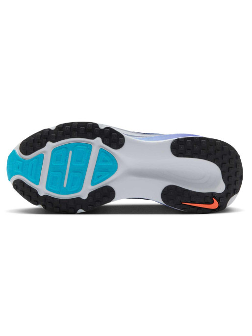 NIKE Обувки VOMERO 18