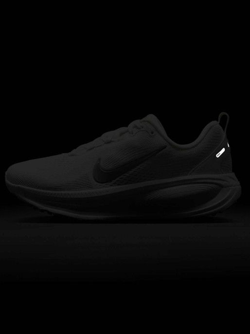 NIKE Παπούτσια Vomero 18