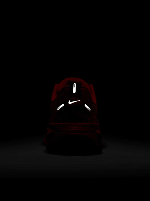 NIKE Παπούτσια Vomero 18