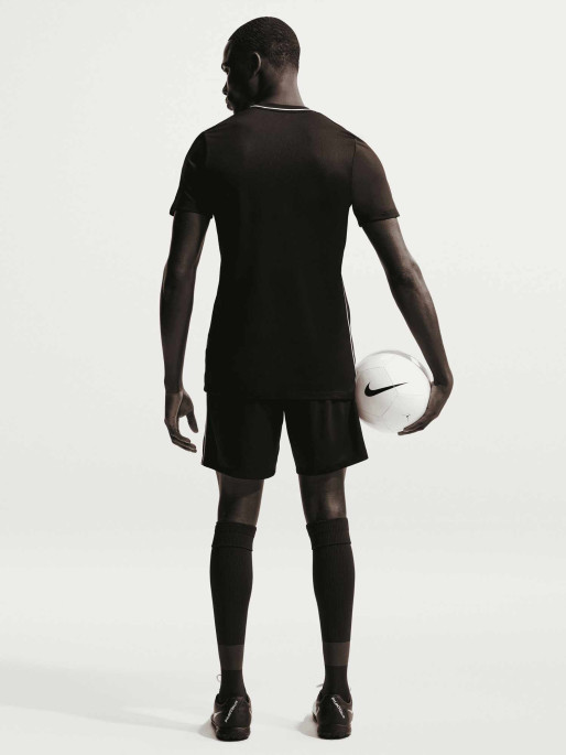 NIKE TEAMWEAR