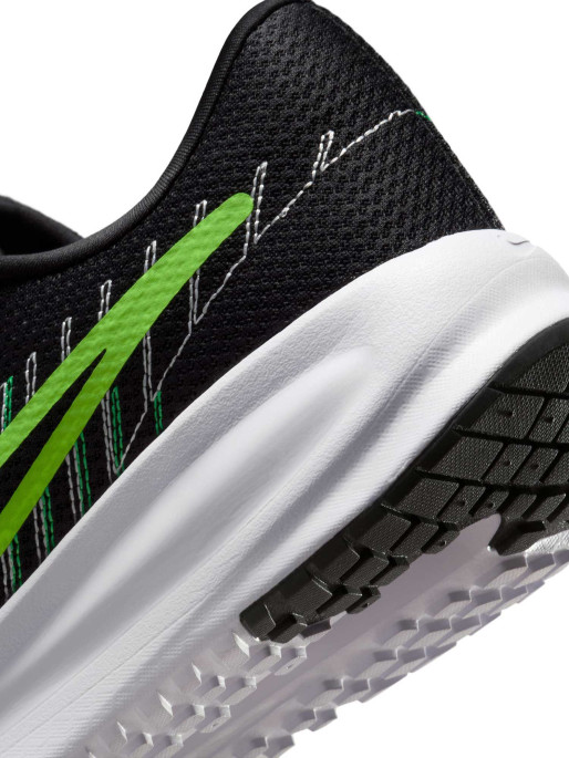 NIKE Muške patike RUN DEFY