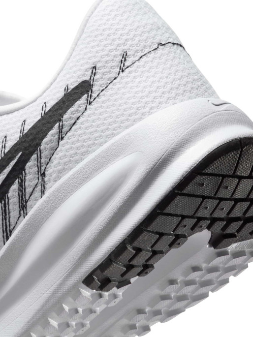 NIKE Παπούτσια RUN DEFY