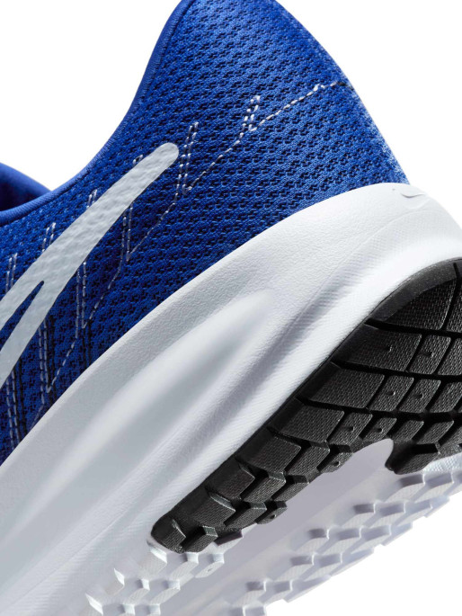 NIKE Обувки RUN DEFY