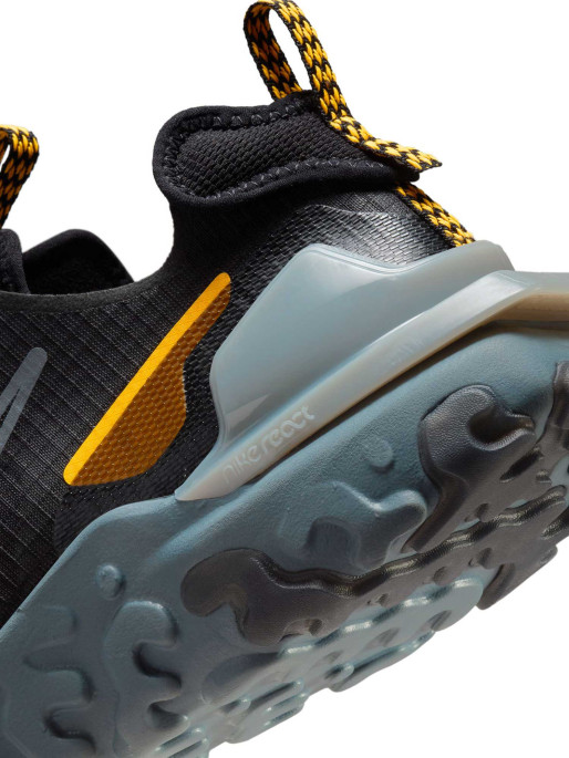 NIKE Обувки REACT VISION