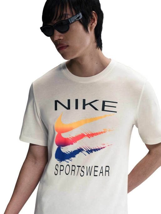 NIKE T-shirts M NSW TEE 6MO SWSH SP25