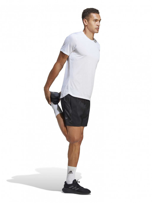 ADIDAS PERFORMANCE Own the Run Seasonal Shorts