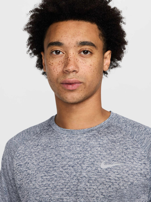 NIKE Tricou M Nk Dfadv Stride Ss Top