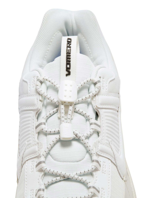 NIKE Обувки ZOOM VOMERO ROAM