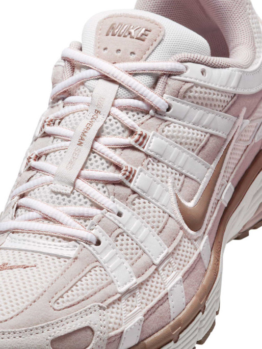 NIKE Incaltaminte W P-6000