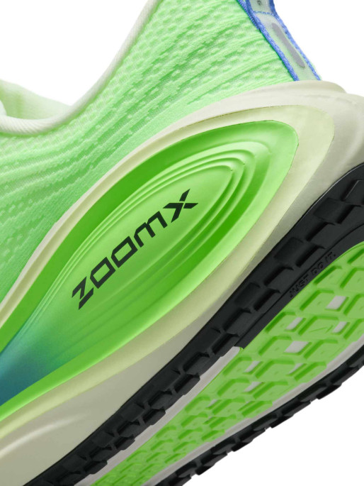 NIKE Παπούτσια VOMERO PLUS