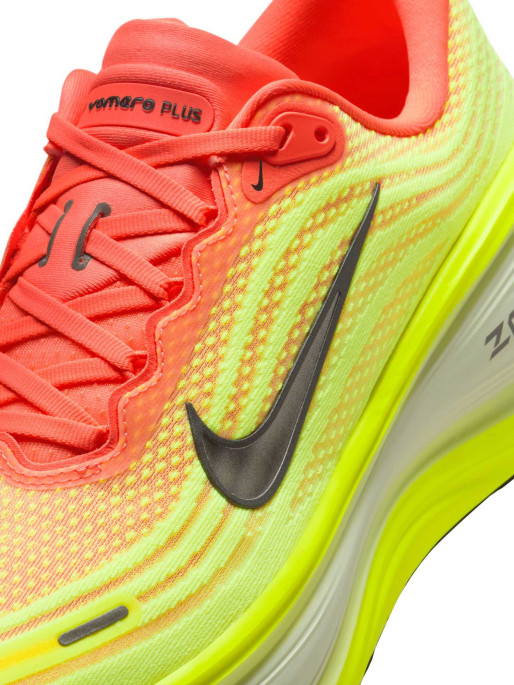 NIKE Incaltaminte Vomero Plus