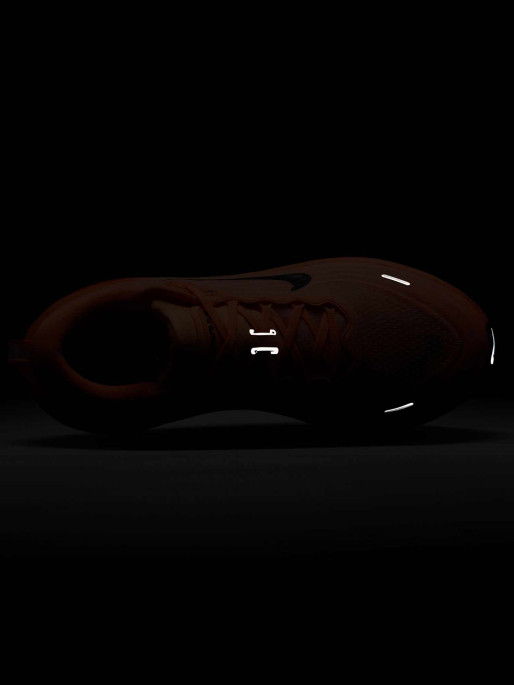 NIKE Παπούτσια VOMERO PLUS