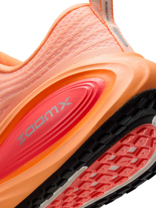 NIKE Παπούτσια VOMERO PLUS