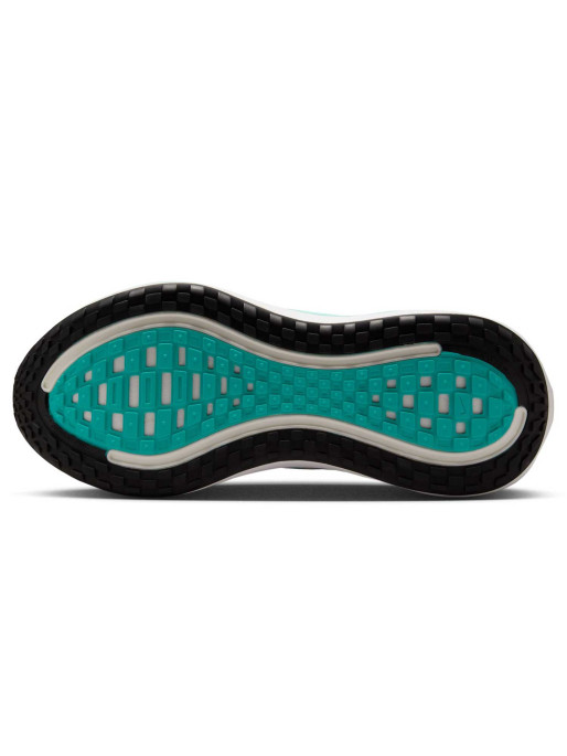 NIKE Обувки W VOMERO PLUS