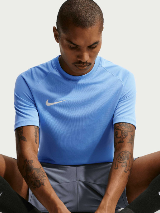NIKE TEAMWEAR
