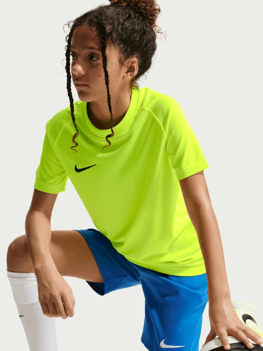 NIKE TEAM