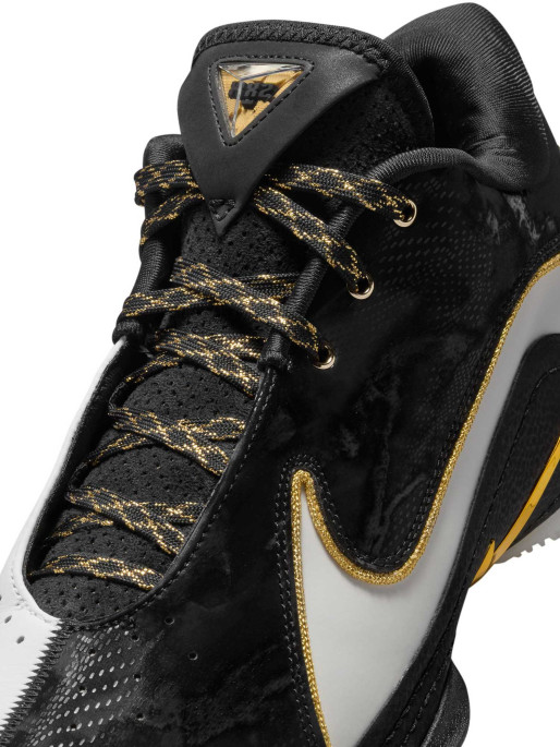 NIKE Παπούτσια LEBRON XXII