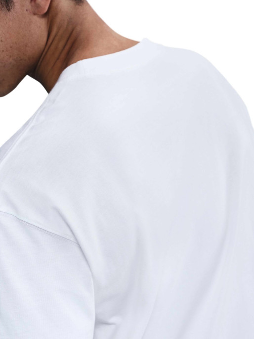 NIKE Men's U NSW Tee M90 SNKR PTCH PKT 2