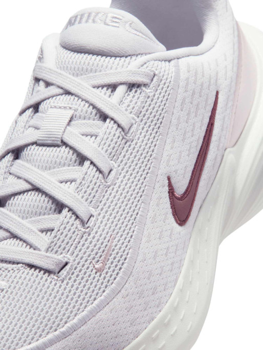 NIKE Обувки W UPLIFT SC