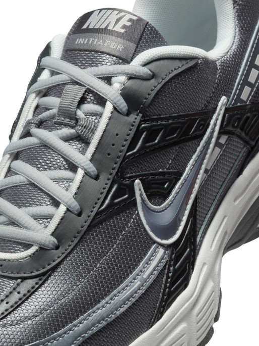 NIKE Παπούτσια INITIATOR