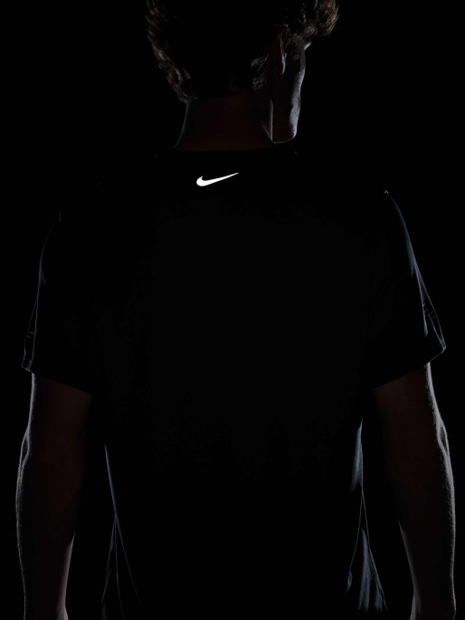 NIKE Κοντομάνικη Μπλούζα Miler Flash