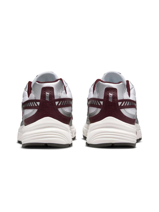 NIKE Παπούτσια Initiator