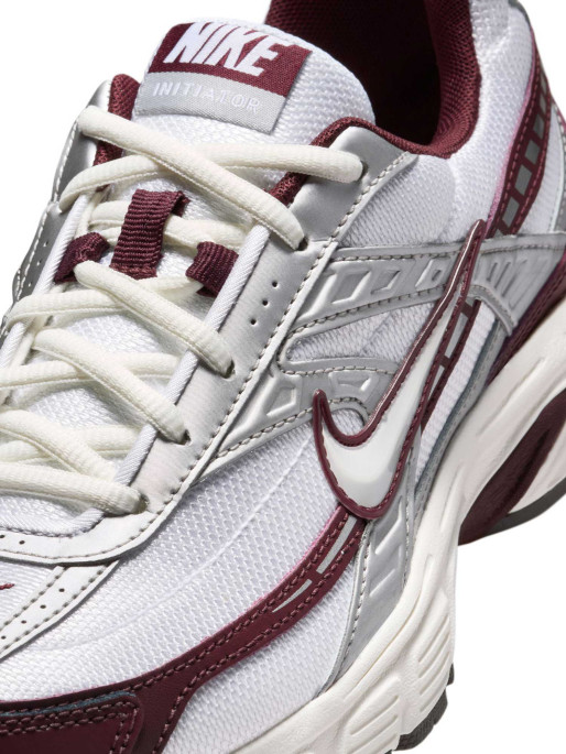 NIKE Παπούτσια Initiator