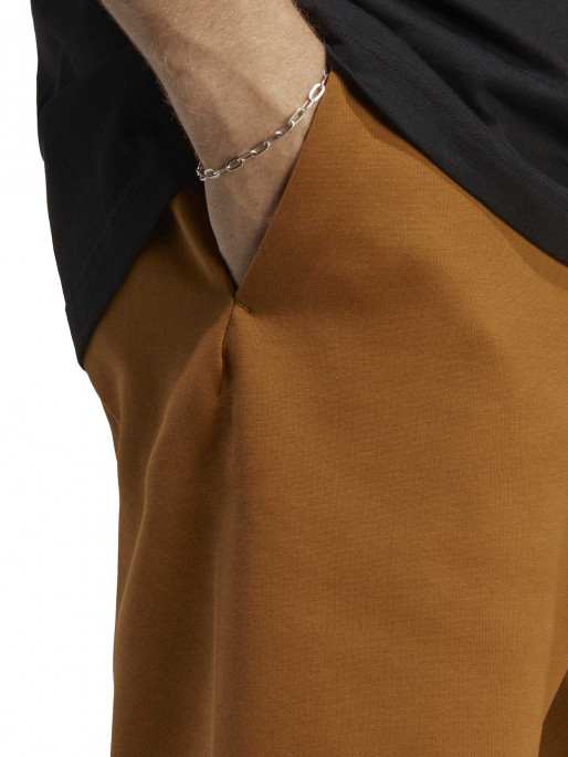 ADIDAS SPORTSWEAR Future Icons Badge of Sport Shorts