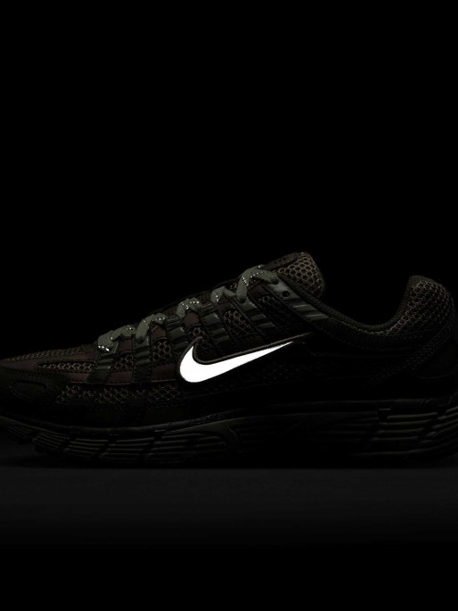 NIKE Incaltaminte W P-6000 Se