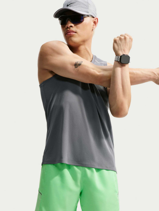 NIKE Pantaloni scurti M Nk Df Miler 7bf
