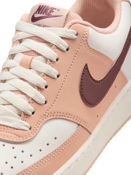 NIKE Обувки W COURT VISION LO P NBK