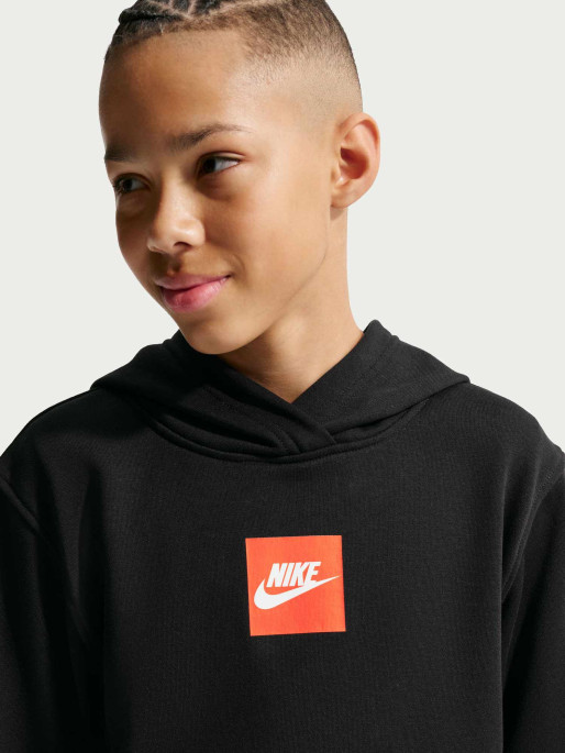 NIKE