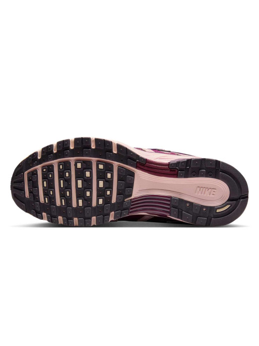 NIKE Обувки W P-6000