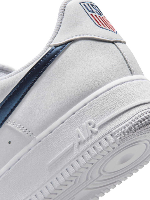 NIKE Обувки AIR FORCE 1 07 LV8