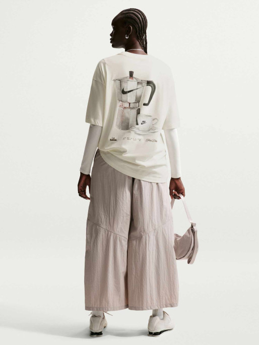 NIKE Тениска W NSW CLASSIC SS TEE ENERGY