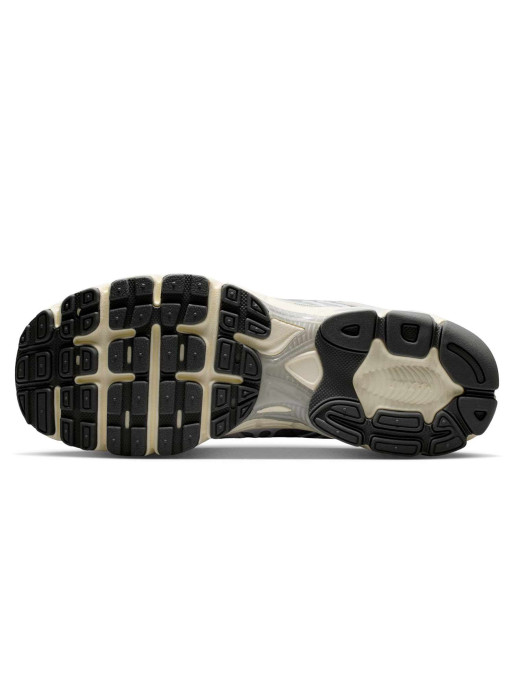 NIKE Обувки AIR MAX MOTO 2K