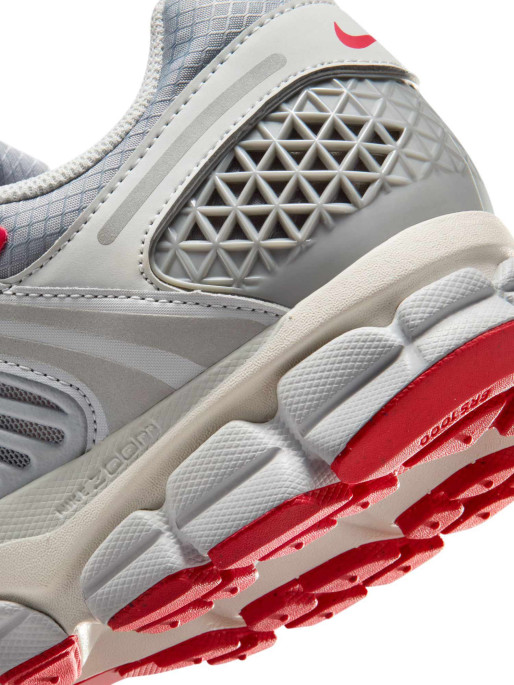 NIKE Обувки ZOOM VOMERO 5 SE