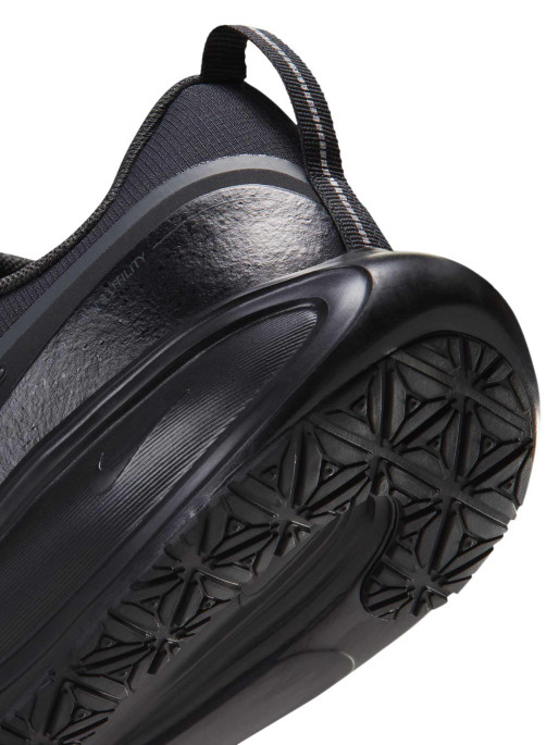 NIKE Обувки REVOLUTION 8 UTILITY