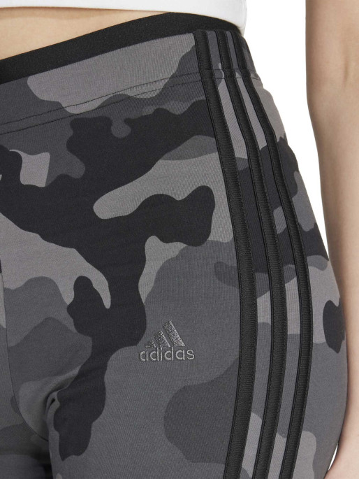 ADIDAS SPORTSWEAR ESSENTIALS 3 STRIPES CAMO PRINT 7/8 LENGTH Leggings