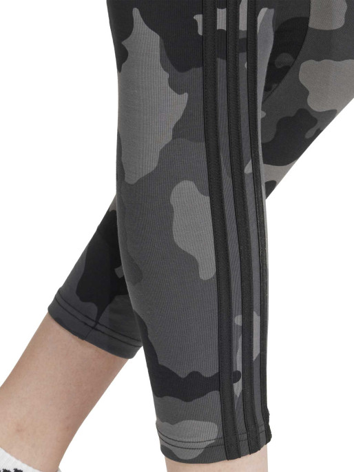 ADIDAS SPORTSWEAR ESSENTIALS 3 STRIPES CAMO PRINT 7/8 LENGTH Leggings