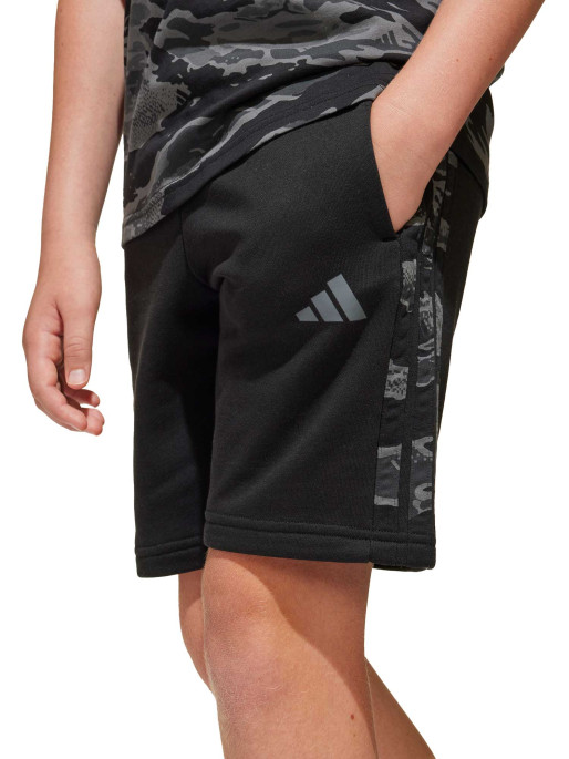 ADIDAS SPORTSWEAR Pantaloni scurti Seasonal Essentials Camo