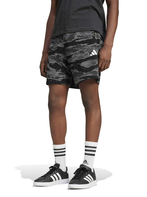 ADIDAS SPORTSWEAR Pantaloni scurti Seasonal Essentials Camo