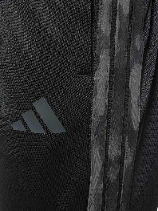 ADIDAS Спортен екип Seasonal Essentials Tricot Tracksuit