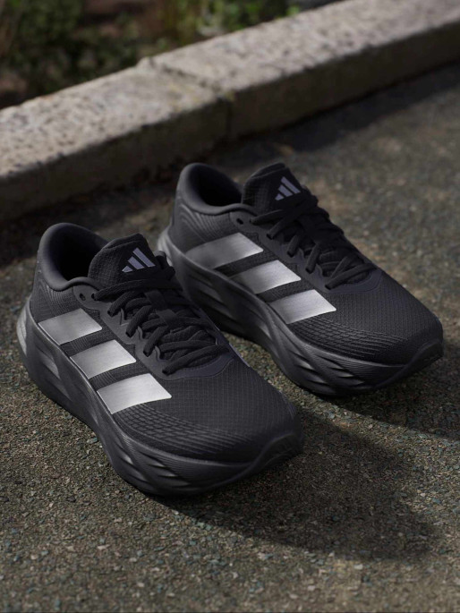 ADIDAS Обувки GALAXY 8 RUNNING